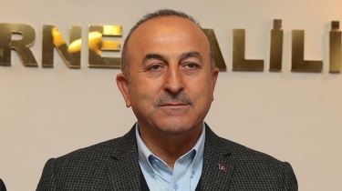 Çavuşoğlu Haavisto ilə danışdı