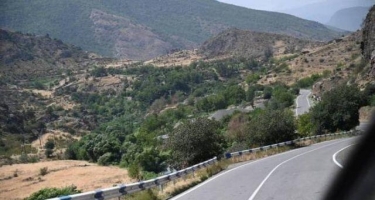Ermənistan 8 kilometr yolu ilyarıma “tikmək” istəyir - Laçın yolunu bağlayaq?