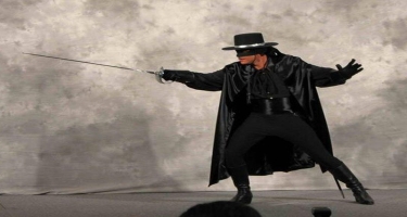 Zorro haqqında  serial çəkilir