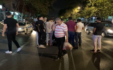 Bakıda qadını maşın vurdu - FOTO