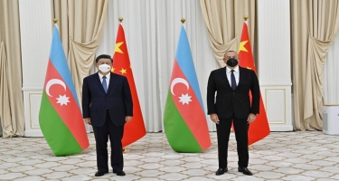 İlham Əliyev Səmərqənddə Çin lideri ilə görüşüb - FOTO