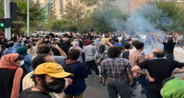 İranın Rəşt şəhərində etirazlar davam edir - VİDEO