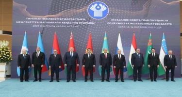 İlham Əliyev MDB Dövlət Başçıları Şurasının iclasında iştirak edir - FOTO