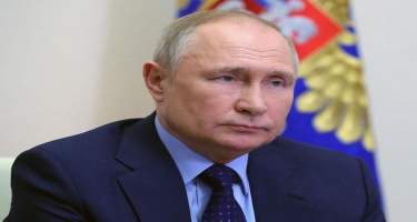 Putin Makrona cavab verdi