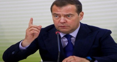 Makronun erməni sevgisinin səbəbi aydındır - Medvedevdən bəyanat