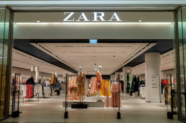 “Zara” Rusiyadakı mağazalarını  satır