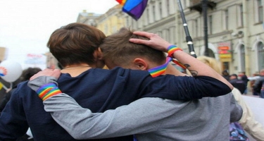 Rusiyada LGBT təbliğatına qadağa qoyan qanun layihəsi qəbul edildi