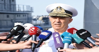 Sübhan Bəkirova vitse-admiral ali hərbi rütbəsi verildi