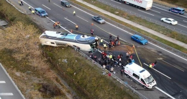 Türkiyədə sərnişin avtobusu aşdı:  3 ölü, 32 yaralı -