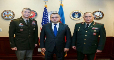 Kərim Vəliyev amerikalı generalla görüşdü