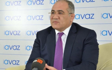 Prezident İlham Əliyev Firdovsi Umudovu təltif etdi