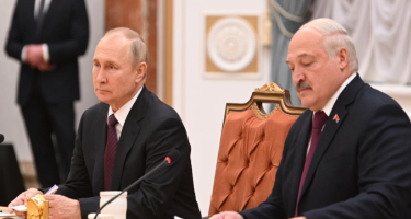 Lukaşenko Putini aldadıb? – FOTO