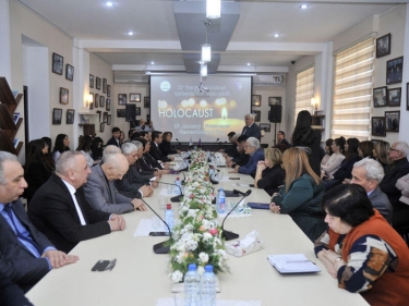 Holokost qurbanlarının beynəlxalq anım günü ilə bağlı tədbir keçirilib - FOTO