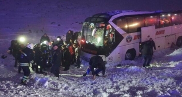 Türkiyədə sərnişin avtobusu aşıb: 30 yaralı