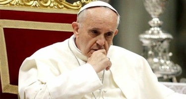 Roma Papası: Ukrayna savaşının ikinci günü...
