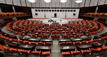 Türkiyə parlamenti fəaliyyətini dayandırıb