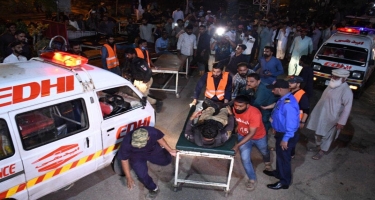 Pakistanda polis idarəsinə hücum olub, ölənlər var