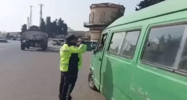 Yol polisi yararsız avtomobillərlə sərnişin daşıyanlara qarşı reydlərə başladı - VİDEO