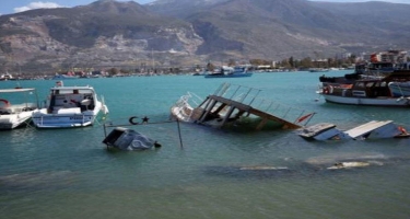 Hatayda “Lodos” küləyi balıqçı gəmilərini batırdı - VİDEO - FOTO