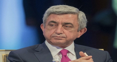 Serj Sarqsyan: “Ermənistan ordusu dərəyə yuvarlanıb”