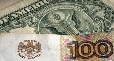 Rubl çökdü
