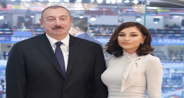Prezident və Birinci xanım Formula 1 Azərbaycan Qran-Prisinin əsas yarışına baxıblar - FOTO