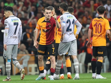 “Qalatasaray”a 1 qol bəs etdi - VİDEO