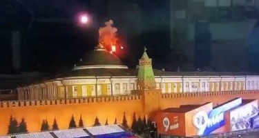 Kreml üzərində yenidən naməlum dronlar göründü