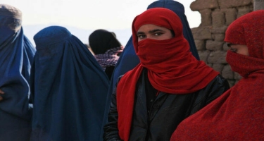 “Taliban” qadınların “azad insanlar” statusunu bərpa etdi