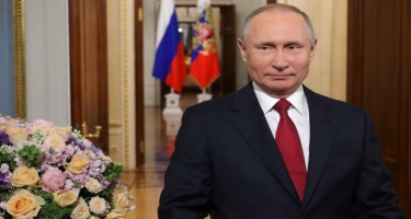 Putin onun üçün ağlayan qızı Kremldə qəbul etdi - VİDEO