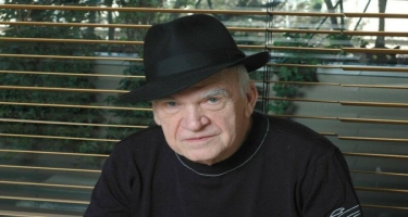 Milan Kundera vəfat edib
