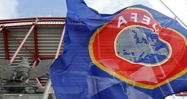 UEFA “Barselona” və “Mançester Yunayted”i cəzalandırdı