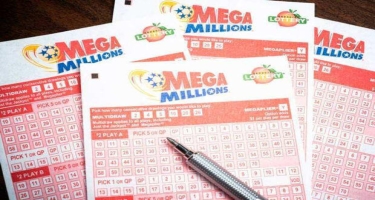İki dollara lotereya alıb 1,58 milyard dollar qazandı