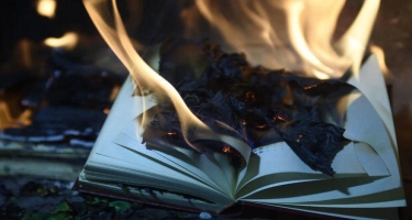 İsveçdə yenidən Quran yandırıldı - FOTO