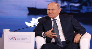 Putin Rusiyadan gedən sənətçilərin sayını açıqladı