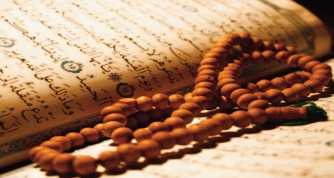 Quran, bir gecədəmi nazil oldu?