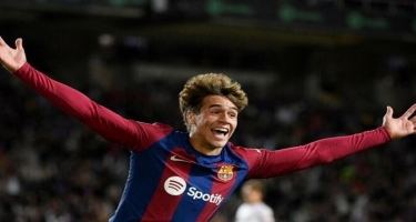 Gənc futbolçu “Barselona”nın tarixinə düşüb