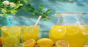 Limonlu suyun faydalı xüsusiyyətləri AÇIQLANDI