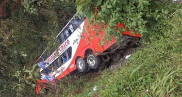 Boliviyada avtobus qəzası zamanı üç nəfər ölüb, 19-u yaralanıb