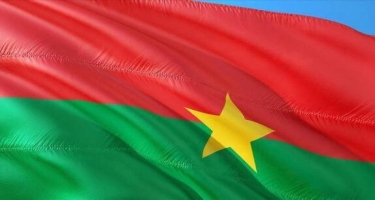 Burkina-Fasoda fransızcanın rəsmi statusu ləğv edildi