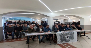 Korsikalılar Fransa polisinin dinc fəallara qarşı repressiyasına etiraz edirlər - VİDEO - FOTO