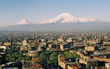 Ötən il Azərbaycan vətəndaşları Ermənistanda daşınmaz əmlak almayıb