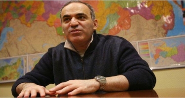 Kasparov Rusiyada terrorçuların siyahısına daxil edildi