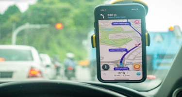 “Waze” naviqator proqramı sürücüləri aldadır? - VİDEO