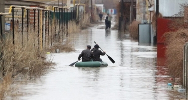 Qazaxıstanda 3,6 mindən çox bina su altında qaldı