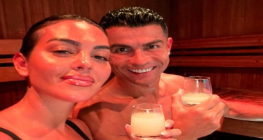 Corcina Ronaldo ilə yataqdan fotosunu paylaşdı - FOTO