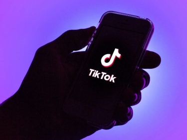 Türkiyədə bu şəxslərə TikTok qadağan edildi