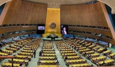 Rəisinin anım mərasimi: oturacaqlar boş qaldı - FOTO