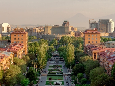 Bakıdan erməni klubuna getdi