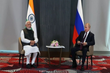 Putin və Modi arasında danışıqlar başladı